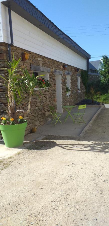 De Kernaet Avec Piscine Сasa de vacaciones