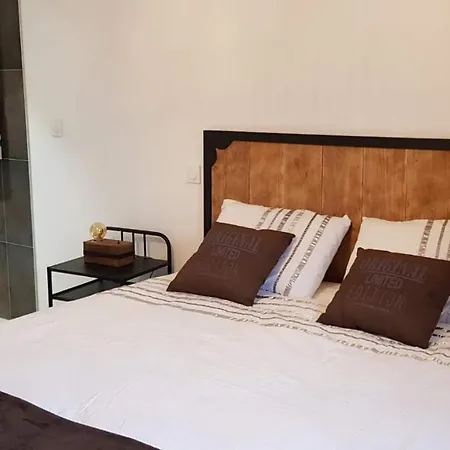 Gite de kernaet avec piscine Plougonvelin Extérieur photo